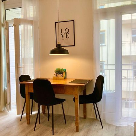 Living At Saarpartments - Adultsonly - Business & Holiday Homes With Kitchen For Long- And Short Term Stay, 3 Min To St Johanner Markt And Points Of Interest Саарбрюкен Екстер'єр фото