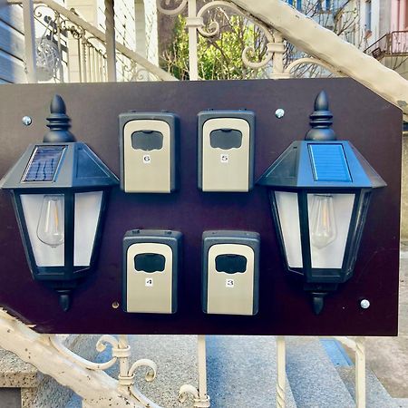 Living At Saarpartments - Adultsonly - Business & Holiday Homes With Kitchen For Long- And Short Term Stay, 3 Min To St Johanner Markt And Points Of Interest Саарбрюкен Екстер'єр фото