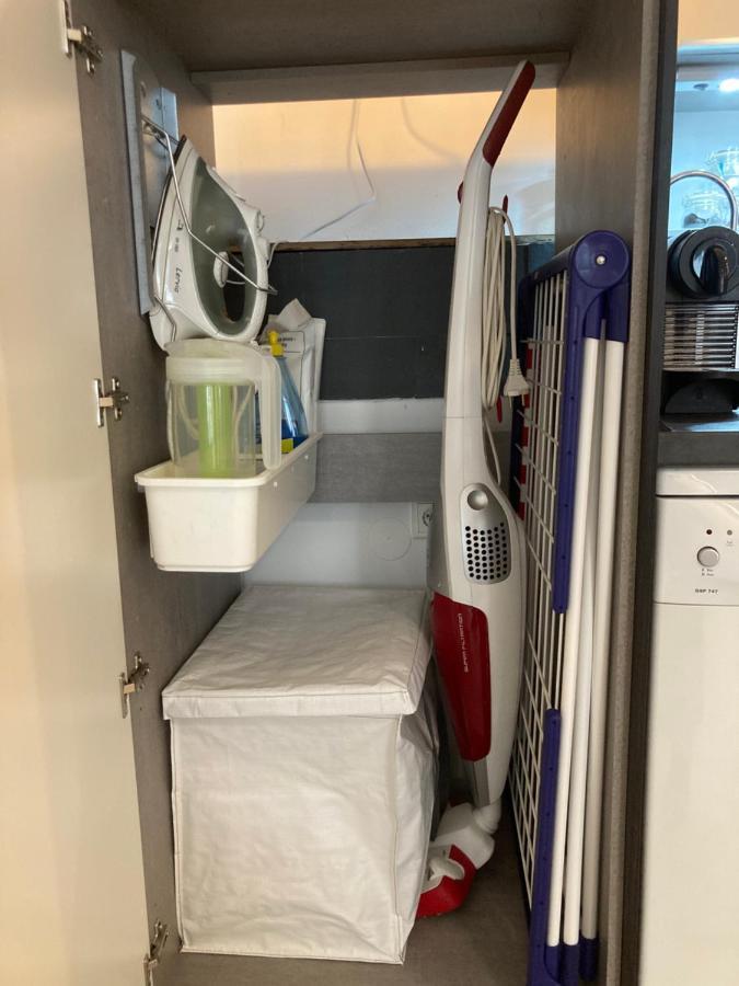 Living At Saarpartments - Adultsonly - Business & Holiday Homes With Kitchen For Long- And Short Term Stay, 3 Min To St Johanner Markt And Points Of Interest Саарбрюкен Екстер'єр фото