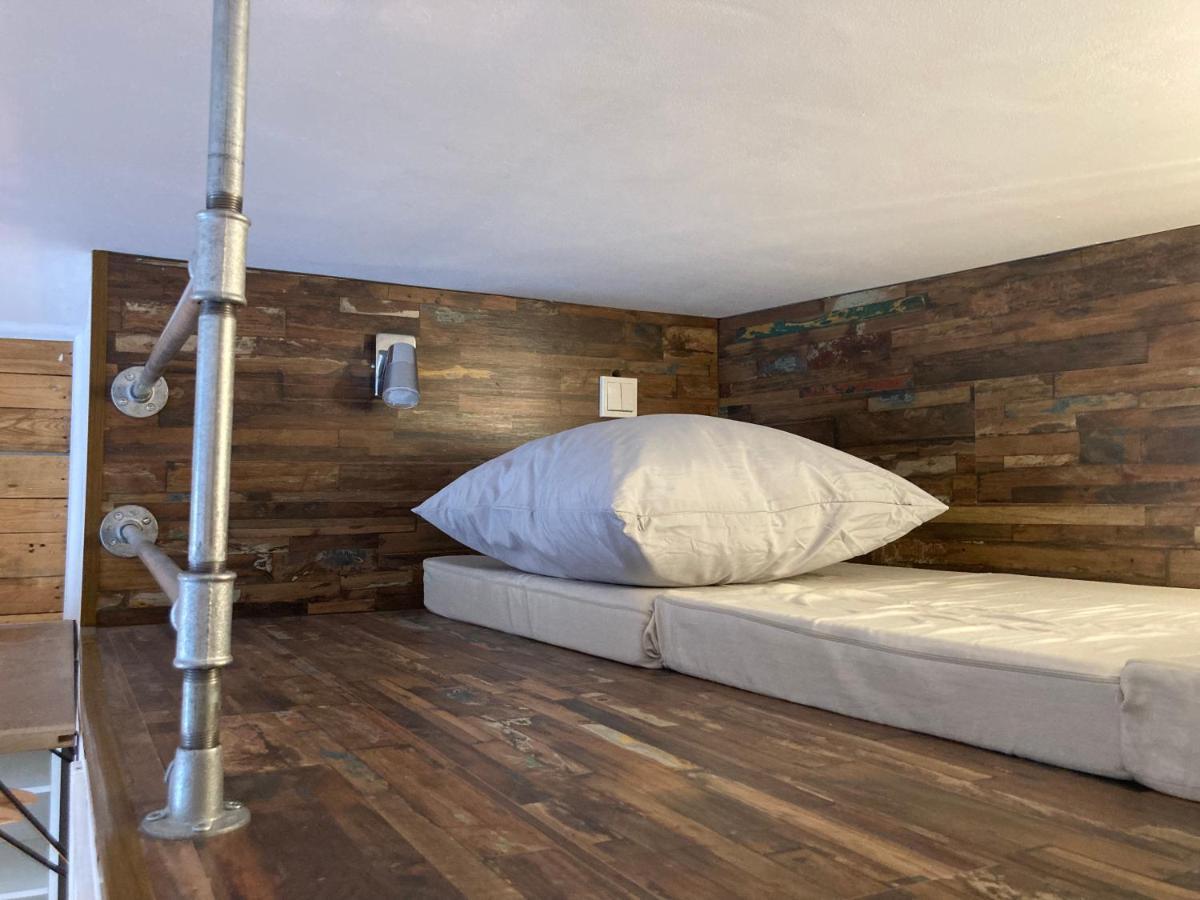 Living At Saarpartments - Adultsonly - Business & Holiday Homes With Kitchen For Long- And Short Term Stay, 3 Min To St Johanner Markt And Points Of Interest Саарбрюкен Екстер'єр фото